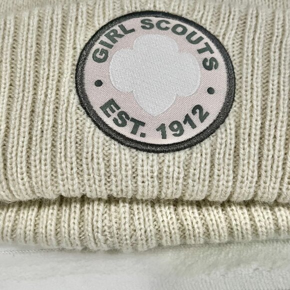 Girl Scouts Pom Beanie NWOT - Picture 2 of 4